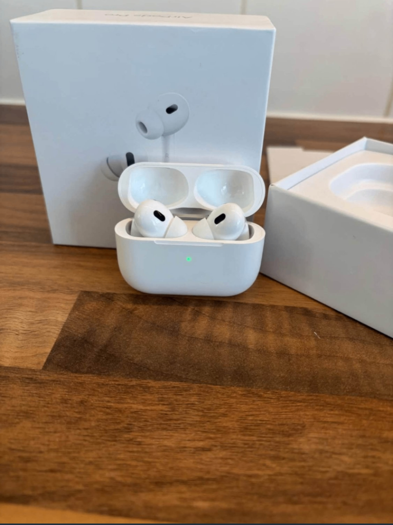 Apple iphonepro pods2G 