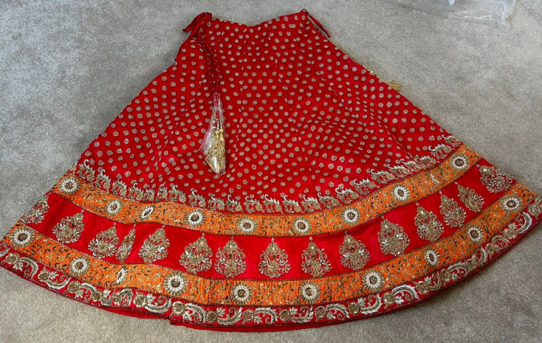 image for Brand new Indian/ Asian/ Bollywood Wedding outfit dress, Pure silk 