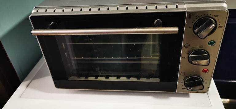 Mini oven