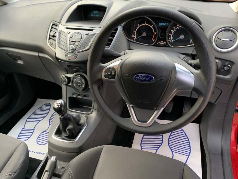 FORD FIESTA 1.5 TDCi Style Hatchback 3dr Diesel Manual Euro 6 (75 ps) 2015