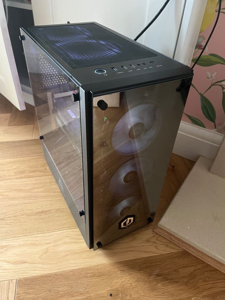 GeForce RTX 3080, Ryzen7, Cyberpower gaming PC.