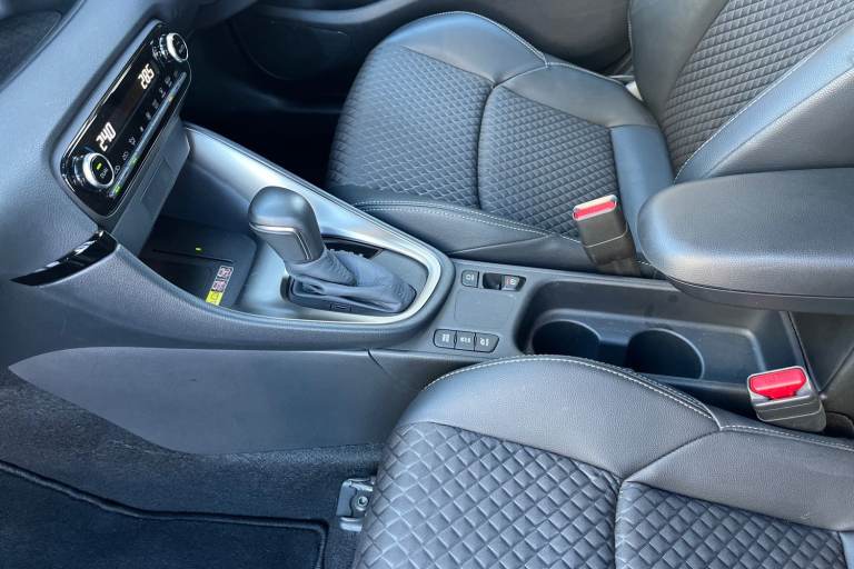 2024 Mazda Mazda2 HYBRID 104518 Hatchback Hybrid Automatic