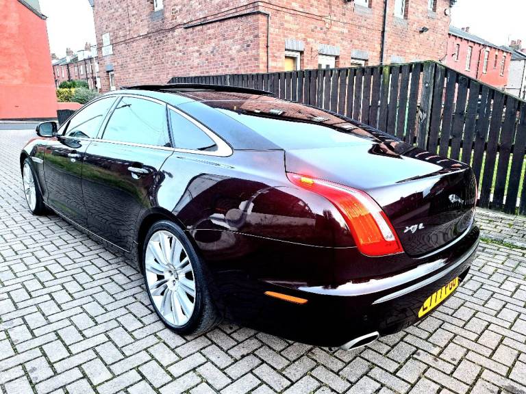 Jaguar, XJ, Saloon, 2010, Other, 2993 (cc), 4 doors
