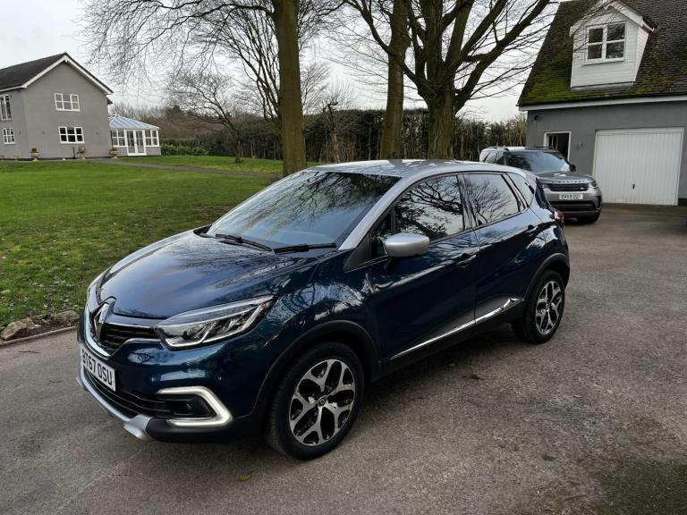 Top of the Range Renault Captur TCe ENERGY Signature X Nav,blue,Grey Lth.FSH
