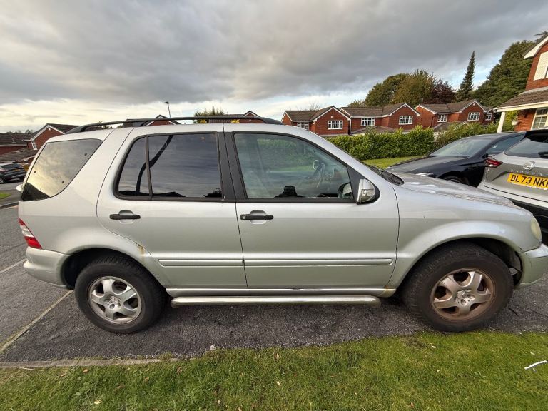 Mercedes-Benz, 2002, 2685 (cc)