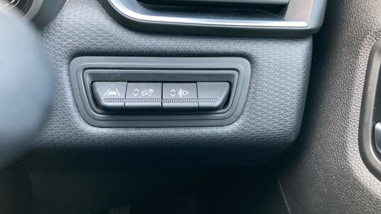 2022 Renault Clio 1.6 E-TECH Hybrid 140 Iconic 5dr Auto HATCHBACK PETROL/ELECTRIC Automatic