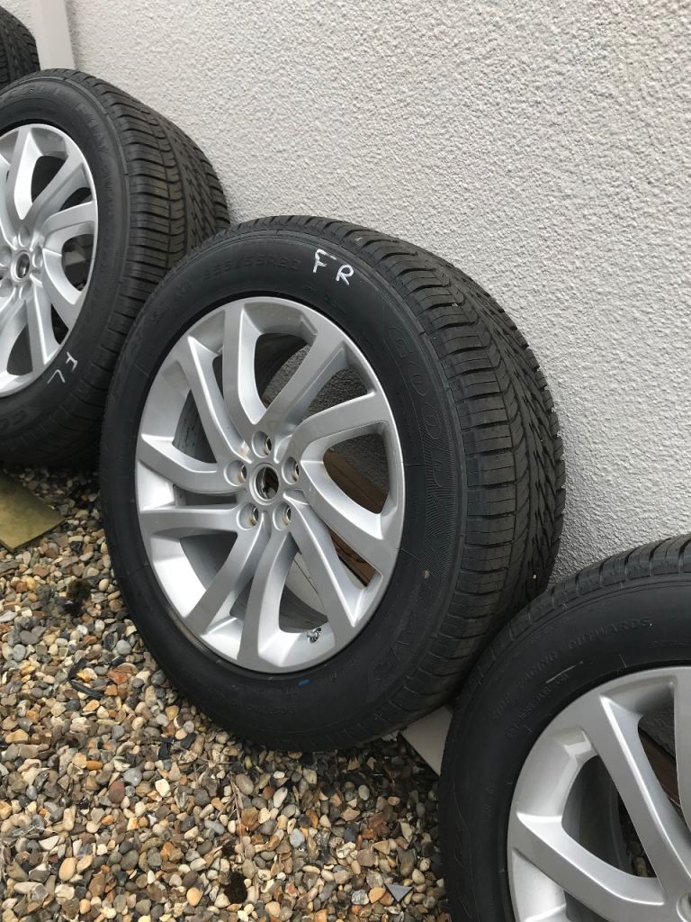 Landrover wheels 