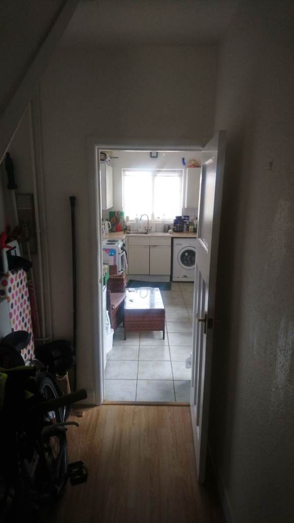 Large room rent in highly-sought after area, with shared kitchen/bathroom