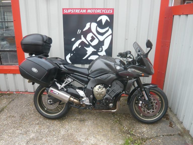 Yamaha FZ1 1000 FAZER 2009 FULL LUGGAGE NAKED SPORTS BIKE GSF CB GSX 750 600