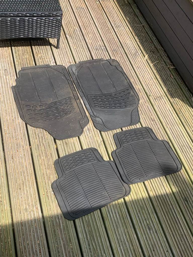 Car Floor Mats Set x4 – Fits Audi A3 + Similar