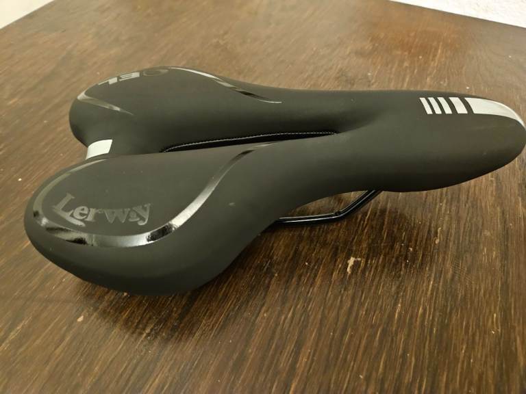 Lerwy silicone-padded bike saddle