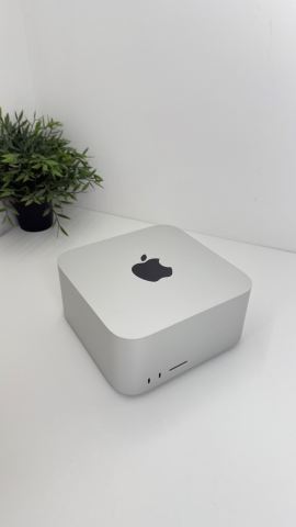 Mac Studio M1 Max 32GB 512GB | in Neasden, London | Gumtree