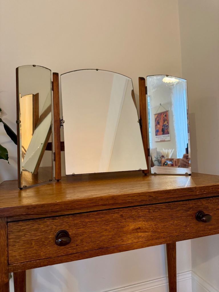 Vintage early 20th century tri fold 3 way dressing table top vanity mirror 
