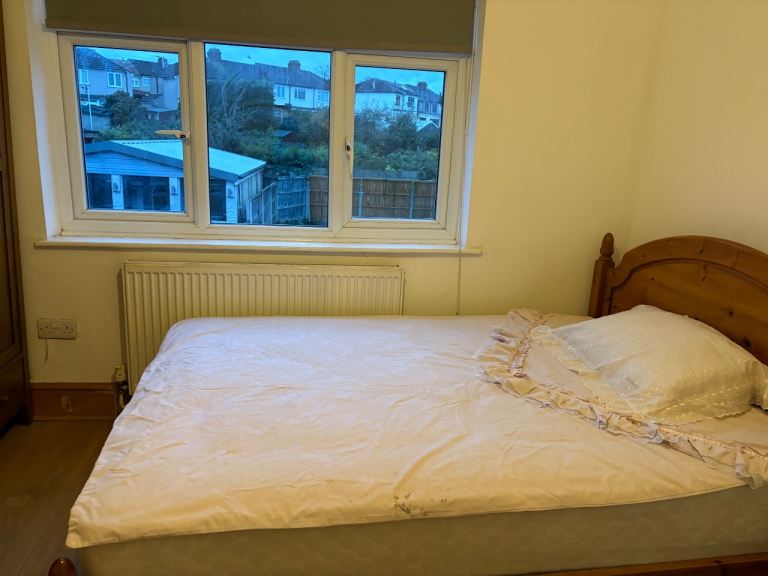 Double room available 