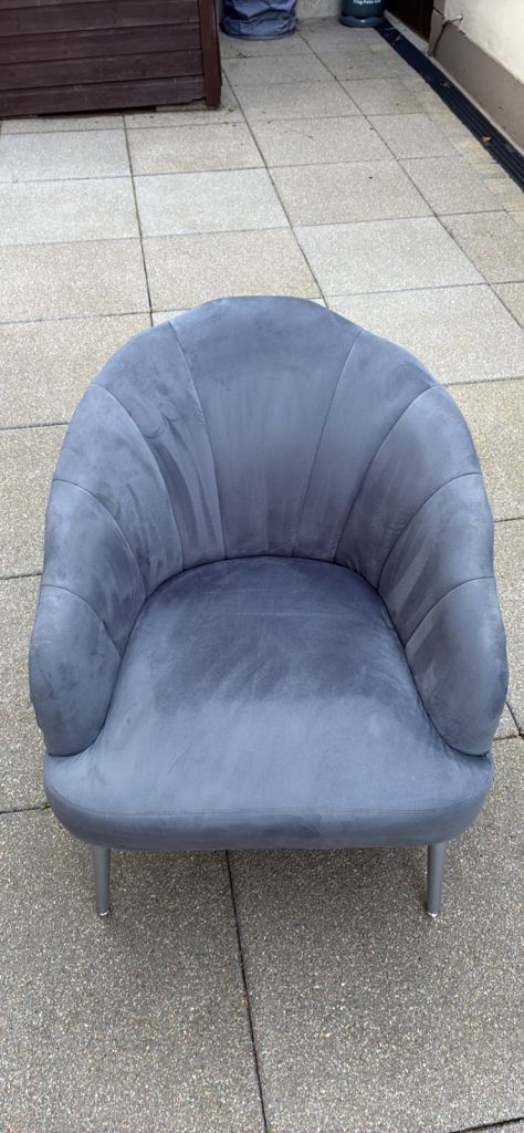 Grey chair