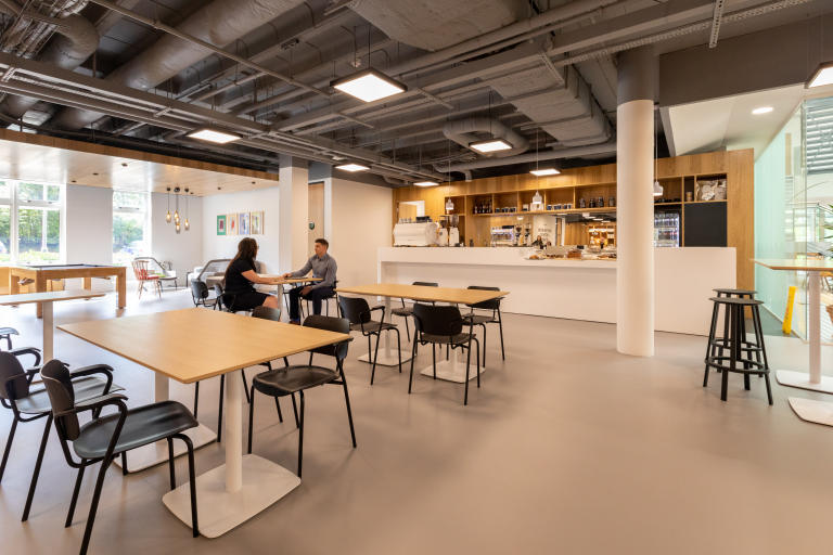 Fareham - PO157AZ \ Large Office with a Layout Designed for Your Business