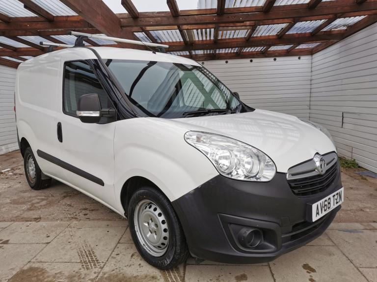 VAUXHALL COMBO 1.3 CDTi 2000 16v 2018