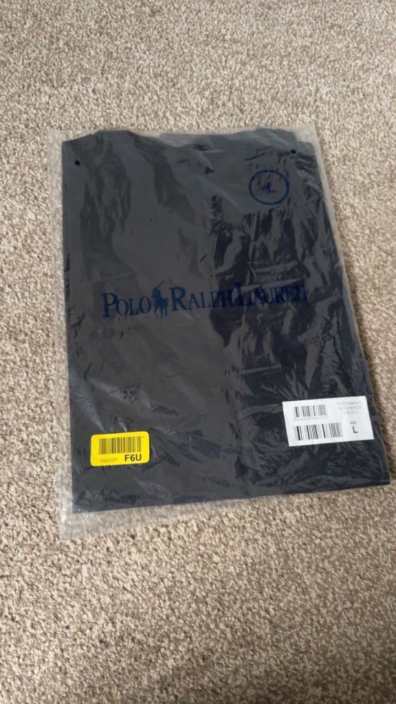 Polo Ralph Lauren Men's T-shirt – Navy Blue, Size L, New with Tags