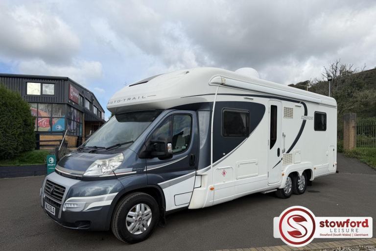 Auto-Trail Frontier Comanche, 2013, Pre-owned Motorhome