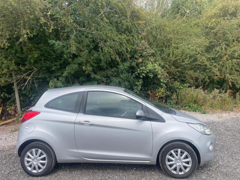 FORD KA 1.2 EDGE S/S 62 REG SILVER 3 DOOR MOT FEBRUARY 25TH 2027 TAX£35 LOW INSURANCE 50+MPG 