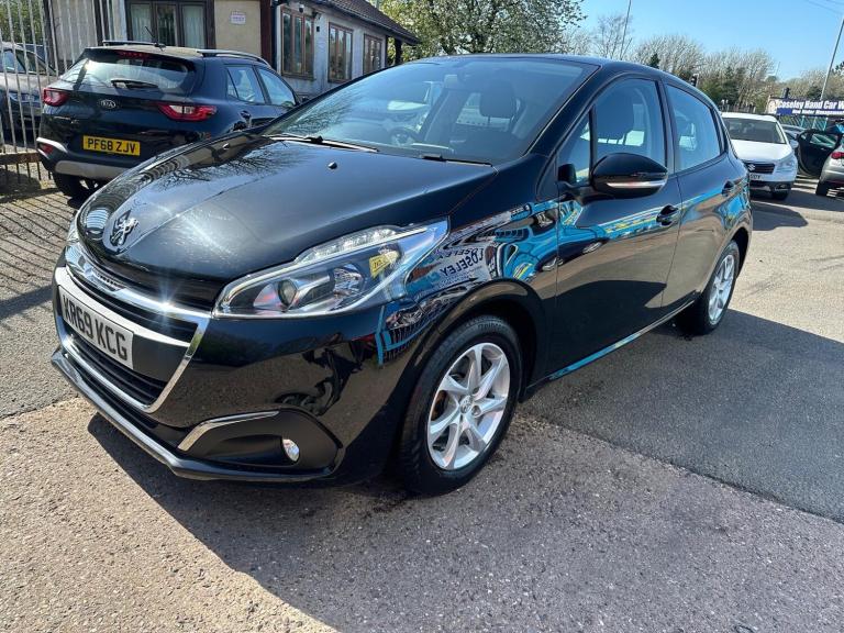 2019 Peugeot 208 1.2 PureTech 82 Active 5dr [Start Stop] HATCHBACK Petrol Manual