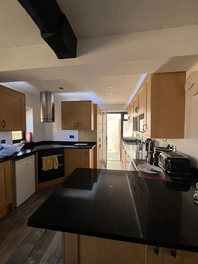 Studio Room in Farnborough, Hampshire, GU14 7JJ