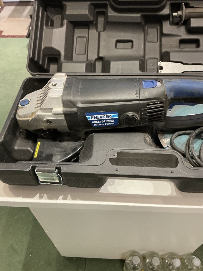 Energer Angle Grinder 230mm – Good Condition with Case