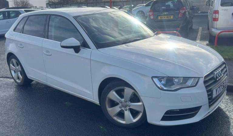 2015 Audi A3 1.6 TDI 110 Sport 5dr HATCHBACK DIESEL Manual