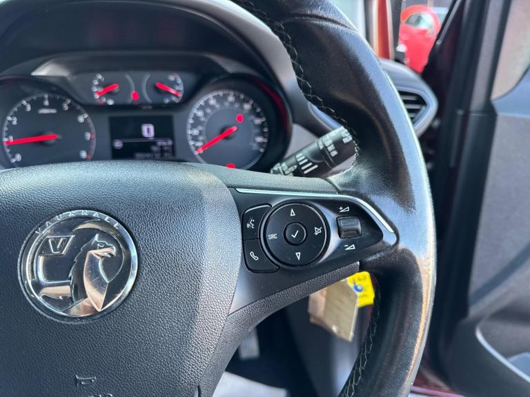 2018 Vauxhall Crossland X 1.2 SE Euro 6 5dr HATCHBACK Petrol Manual