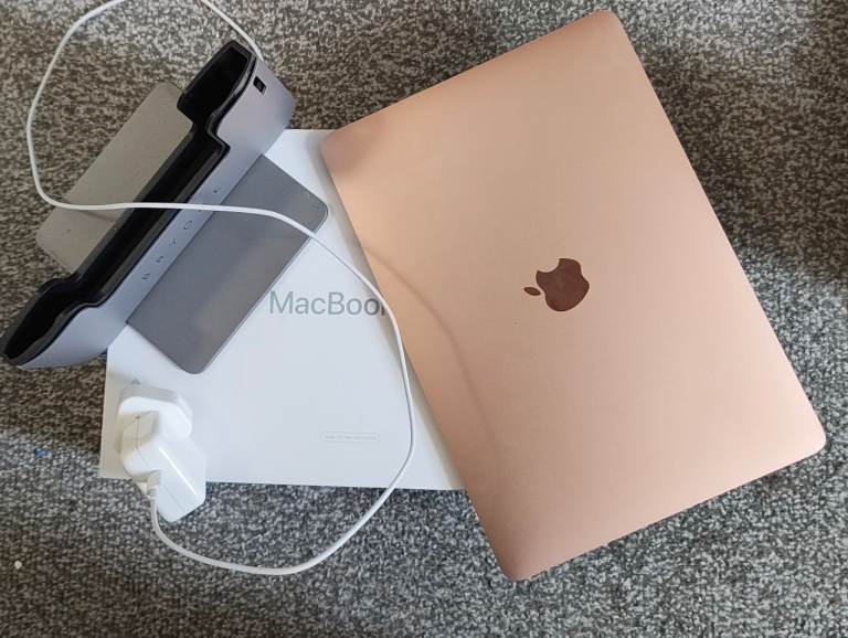 MacBook air and docking station -2018 / rose gold
