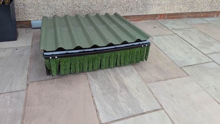 Robot mower Garage/house