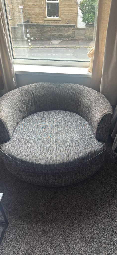 Swivel sofa 
