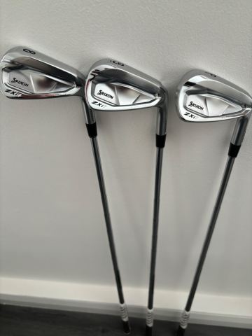 Srixon ZXi7 Irons - 4-Pw-Dynamic Gold 115 Shafts, As Good As New