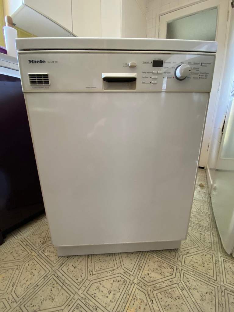 MIELE G-674-SC DISHWASHER