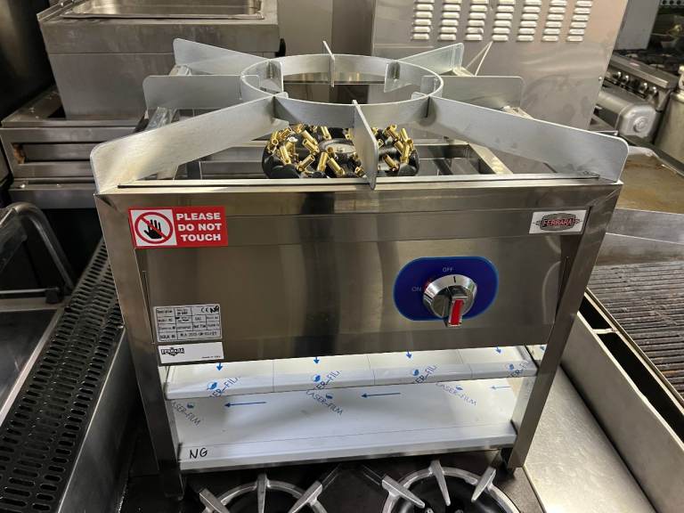 Brand New Commercial Gas Cooker Stainless Steel – 32 JET  Burner CATERING  CAFE RESTAURANT FAST FOOD