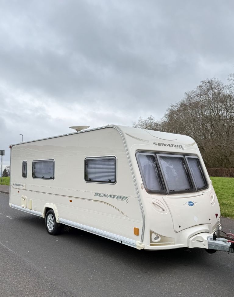 2010 4 berth Bailey senator Arizona  Great condition caravan 