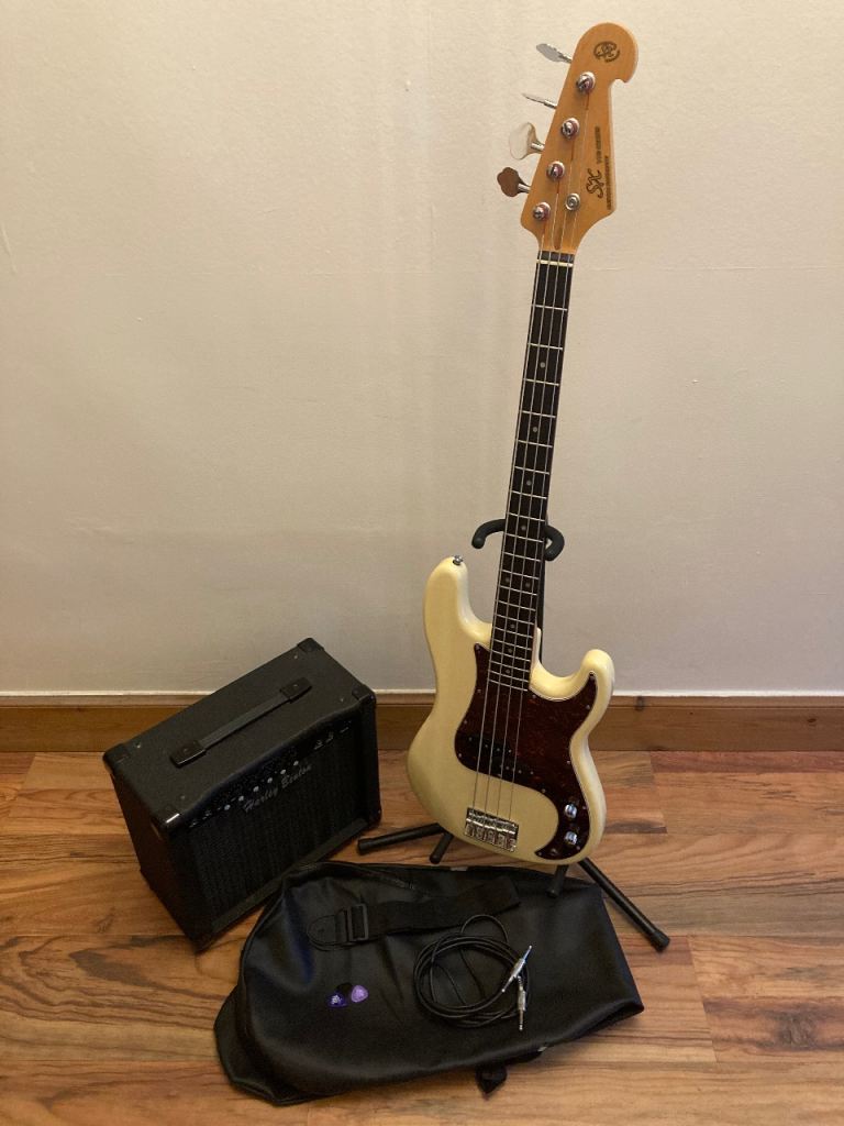 Bass Guitar / Amp / Lesson