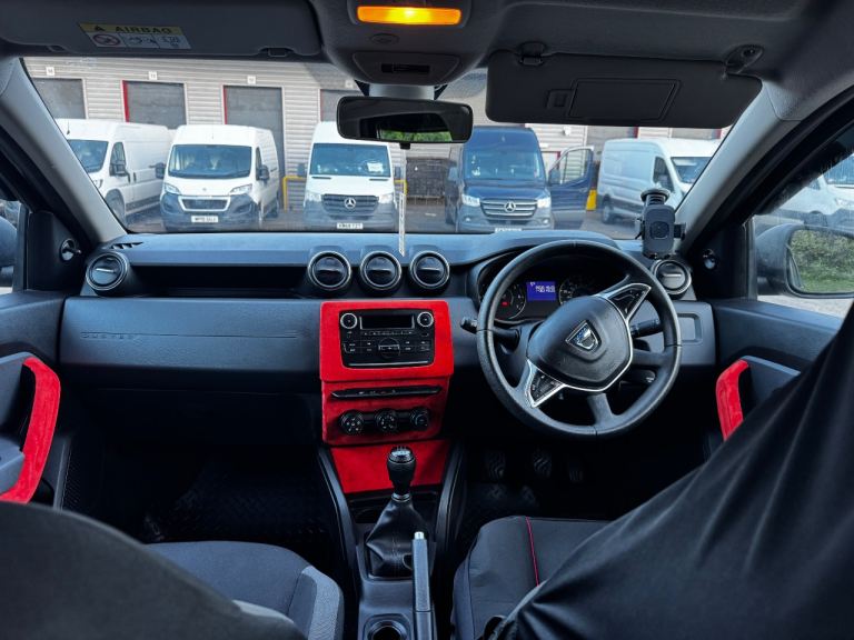 Dacia, DUSTER, Hatchback, 2018, Manual, 1598 (cc), 5 doors