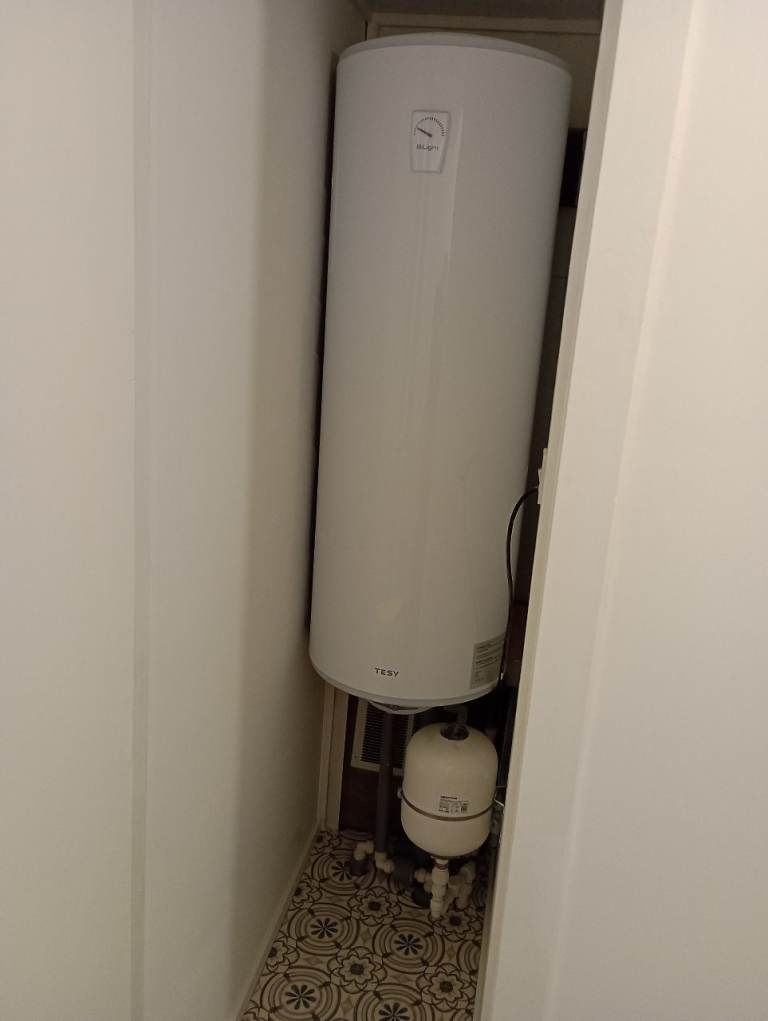 2 Bed 1 Bathroom Ground floor Apartment