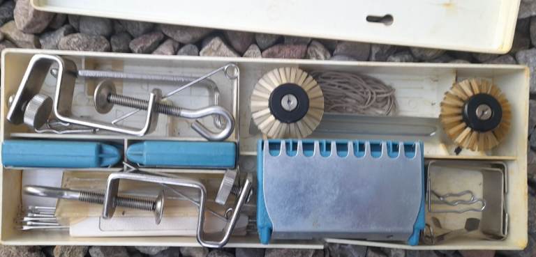 Empisal Knitmaster 305 Automatic Knitting Machine