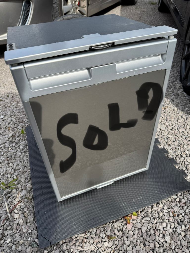 12v Camper Fridge Waeco CRP-40