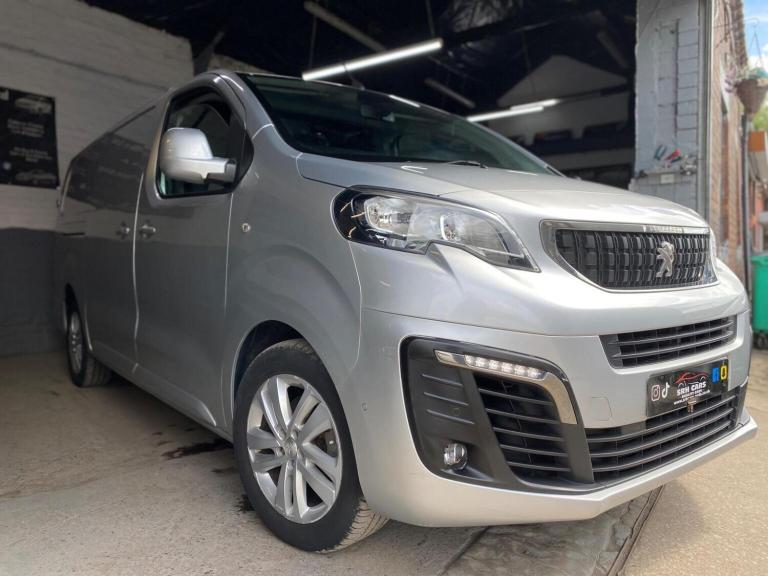 PEUGEOT EXPERT 2.0 BlueHDi 1400 Professional Plus Long Panel Van LWB Euro 6