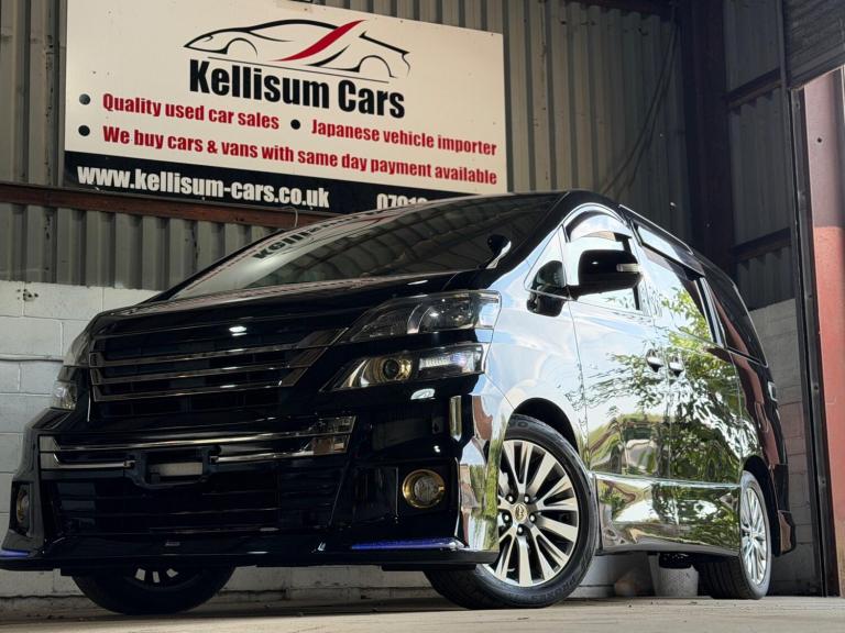 Toyota Vellfire 2.4 GOLDEN EYES 2 Manual
