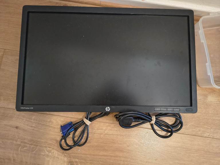 Free monitor (without stand)