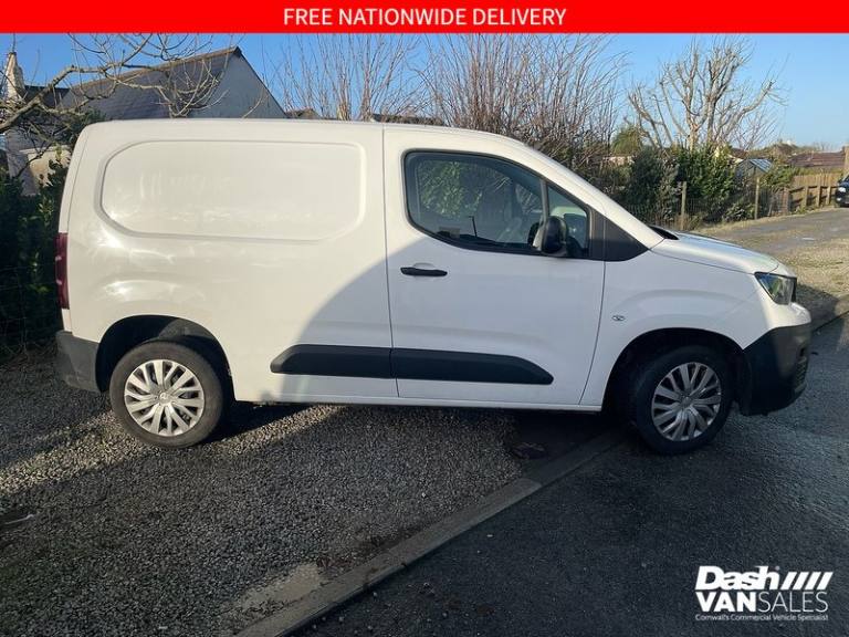 2022 Peugeot Partner BlueHDi 1000 Professional Premium Panel Van Diesel Manual