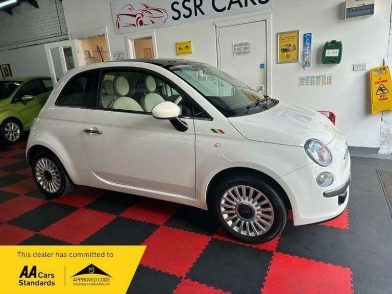 Fiat 500 1.2 Lounge Hatchback 3dr Petrol Manual Euro 4 (69 bhp)