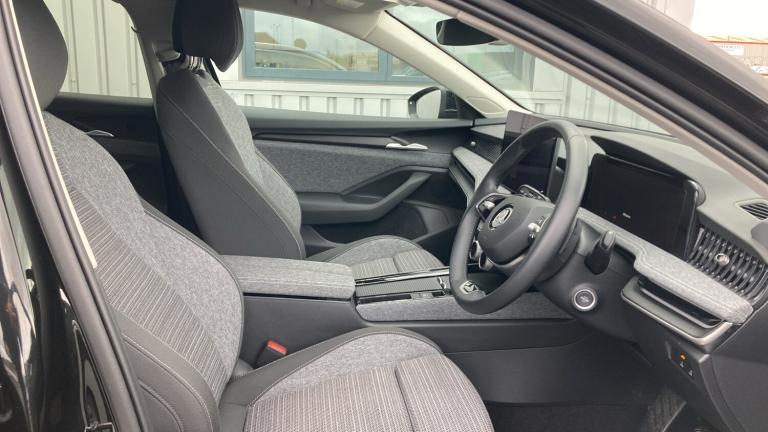 2024 Skoda Superb 2.0 TDI SE Technology 5dr DSG Diesel Estate Estate Diesel Automatic