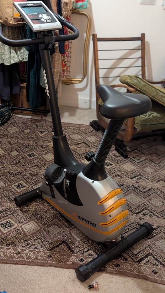 York Fitness Aspire Exercise Bike – Excellent Condition