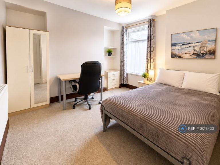 1 bedroom in Cromwell Street, Swansea, SA1 (#2913433)