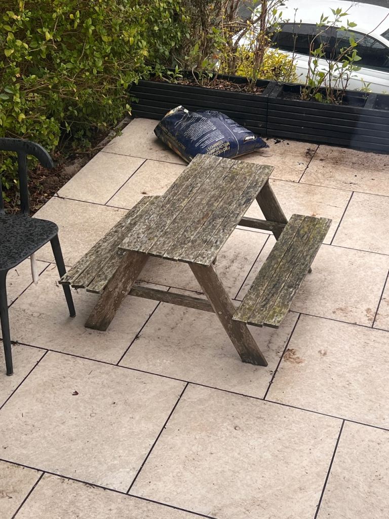 Free kids bench